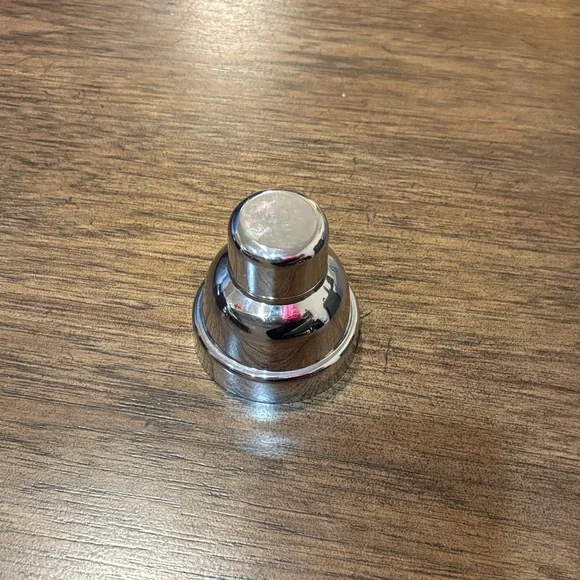 Plastic Cocktail Shaker - Picture 5 of 6